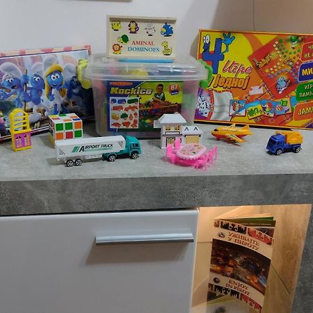 Apartman Maca Pirot Extérieur photo