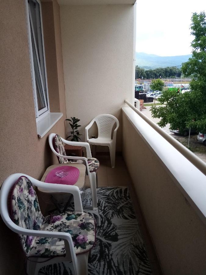 Apartman Maca Pirot Extérieur photo