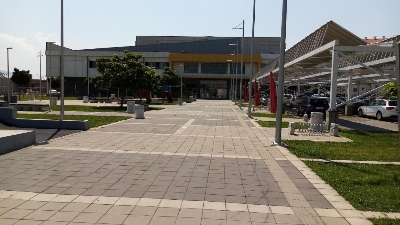 Apartman Maca Pirot Extérieur photo