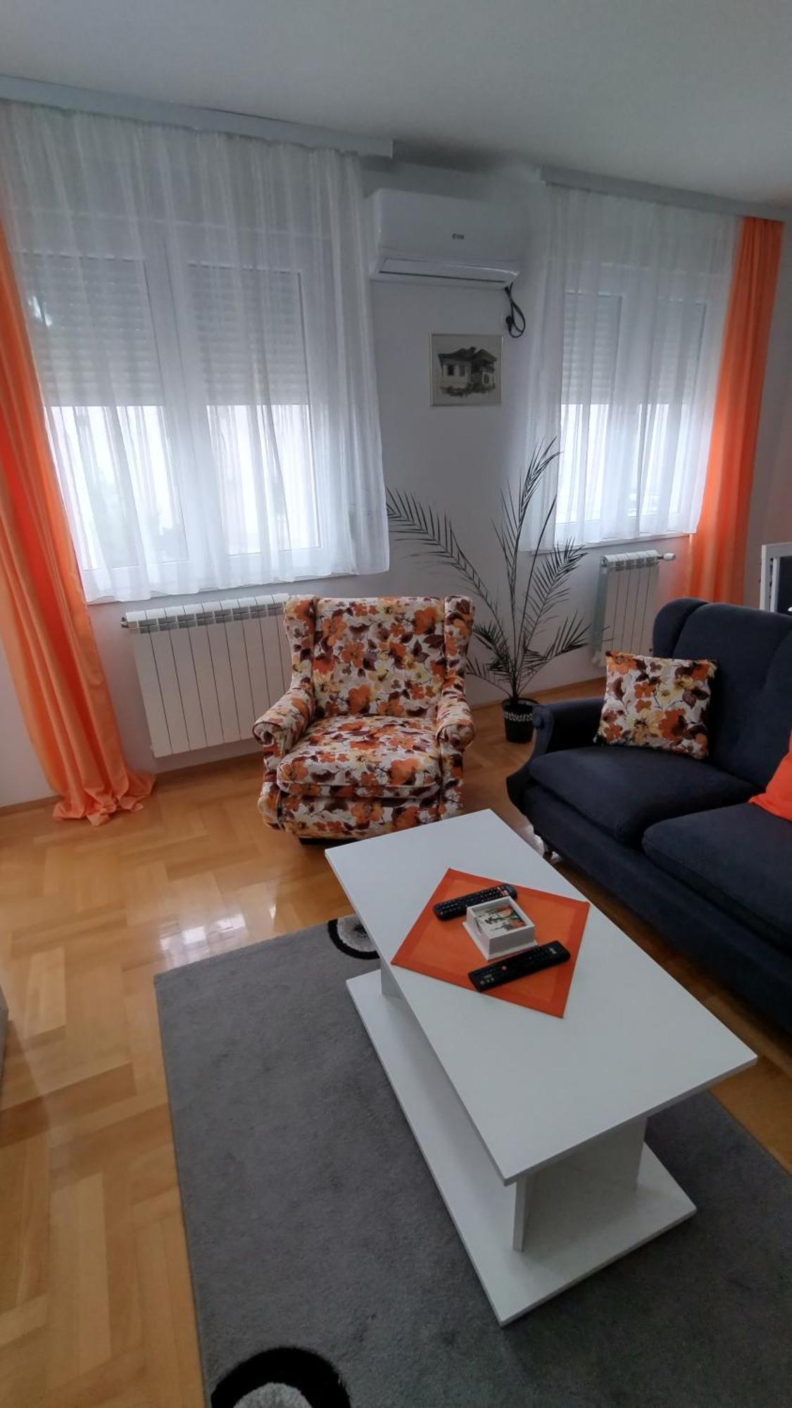 Apartman Maca Pirot Extérieur photo